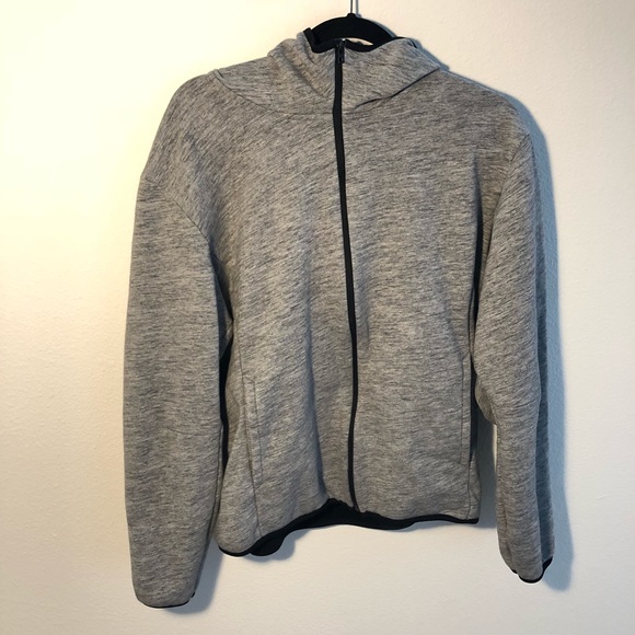 uniqlo grey jacket